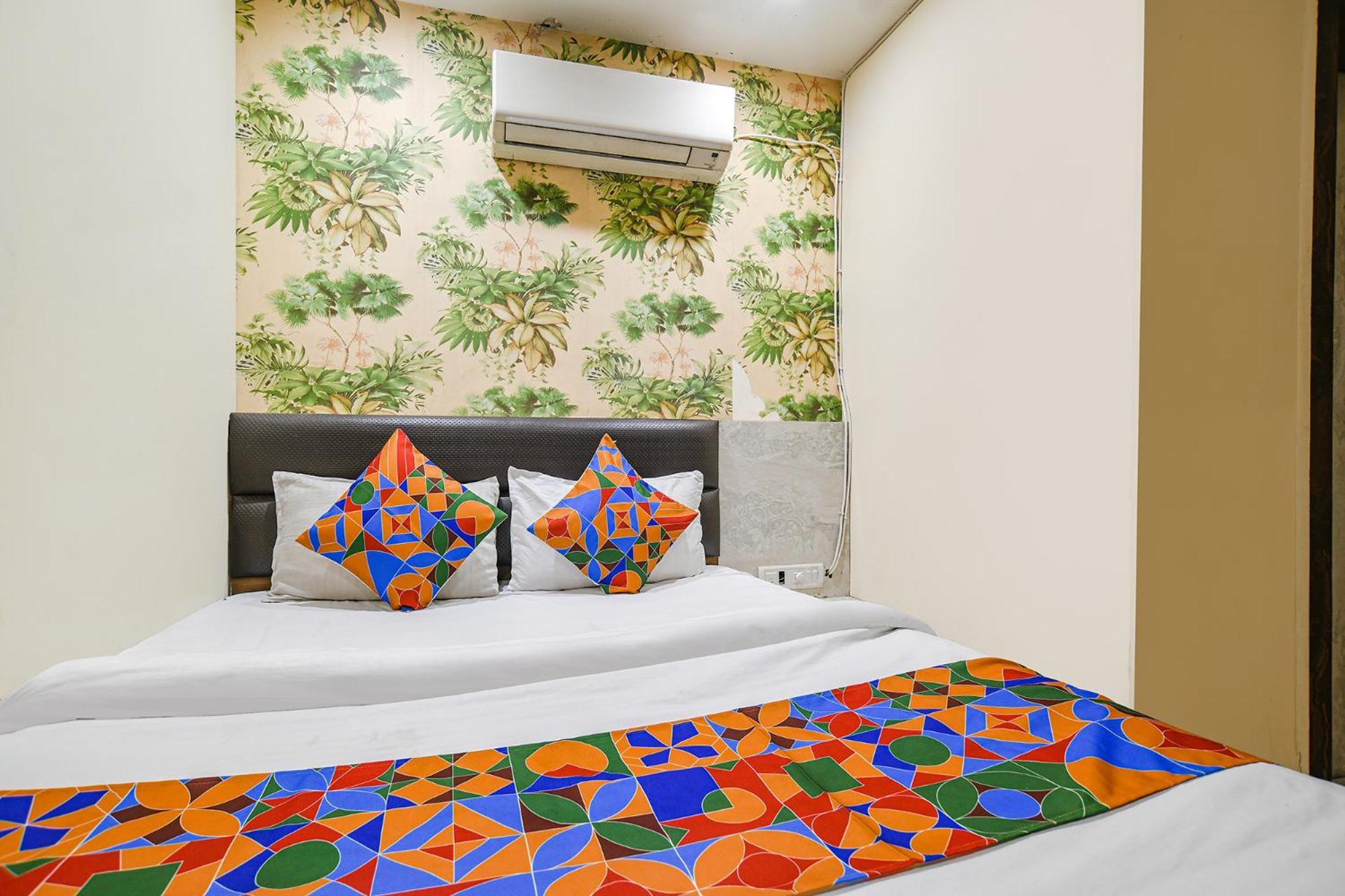 Fabhotel Shivam Palace- Near Mahakal Mandir اوجاين المظهر الخارجي الصورة